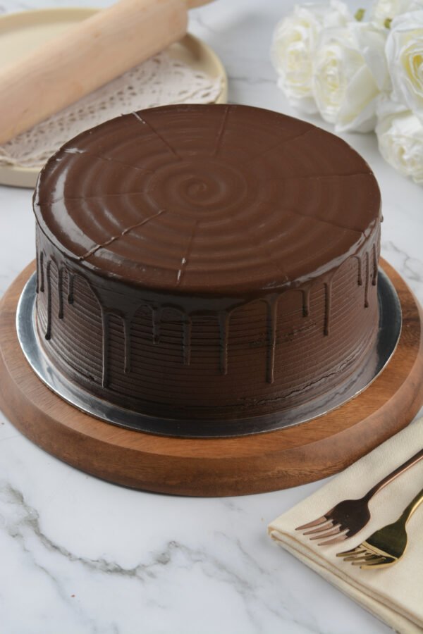 MOIST CHOCOLATE