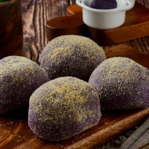 UBE CHEESE PANDESAL